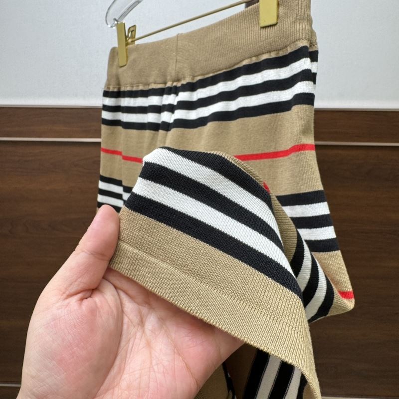 Burberry Short Pants